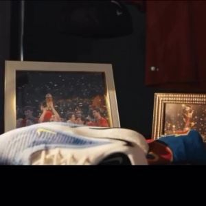 不舍！布斯克茨视频宣布退役：我觉得是时候告别我的职业生涯了