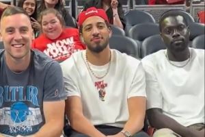 支持印城球队！哈利伯顿现场观战WNBA半决赛狂热vs王牌