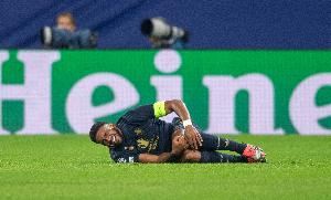 米体：布雷默因手术将再伤缺4到6周，至少伤缺到11月国际比赛日