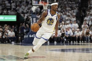 科尔：巴特勒明天大概率缺战勇士 预计能为揭幕战做好准备