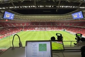 记者：今晚亚冠海港主场10197人，太惨淡了！