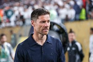 阿隆索带队前三场欧冠全胜，是皇马第5位做到的主帅