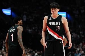 队记：对杨瀚森的未来充满期待 他确实还有很长的路要走